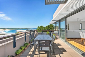 Sea View Retreat Ocean Views Pool Spa, Nelson Bay